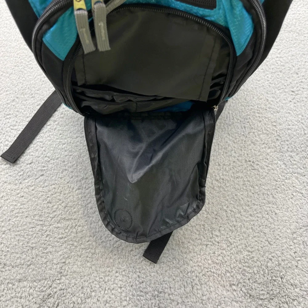 OlarHike Blue Insulated Hydration Backpack Bag w/ 2L Leak-Proof Water Bladder